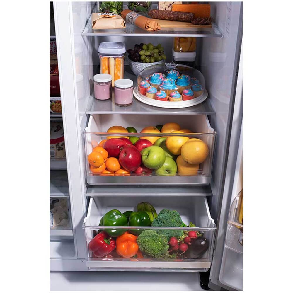 LG® Refrigerator with Craft Ice™